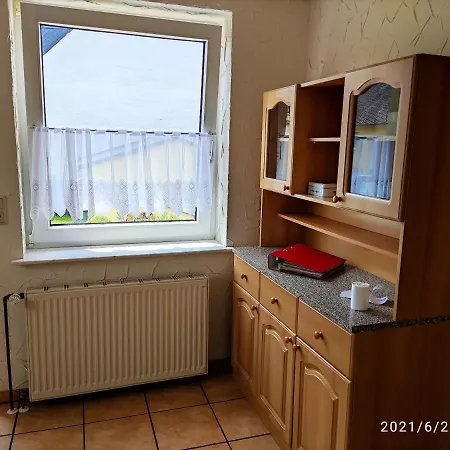 Moselperle Restaurant 招待所 特拉本特拉巴赫