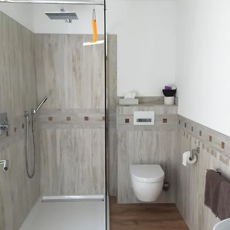 Moselperle Restaurant טראבן-טרארבאך