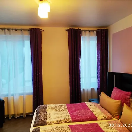 招待所 Moselperle Restaurant 3*