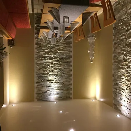 Moselperle Restaurant בית הארחה