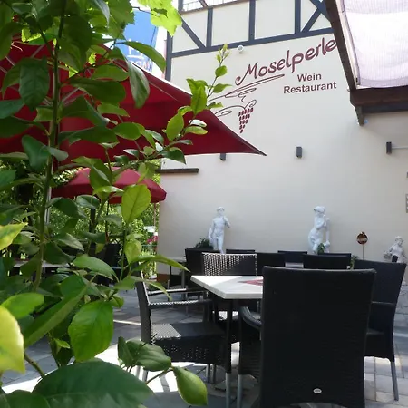 Moselperle Restaurant Гостевой дом Трабен-Трарбах