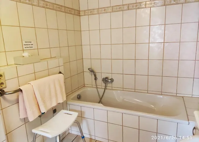 Moselperle Restaurant Гостевой дом 3*