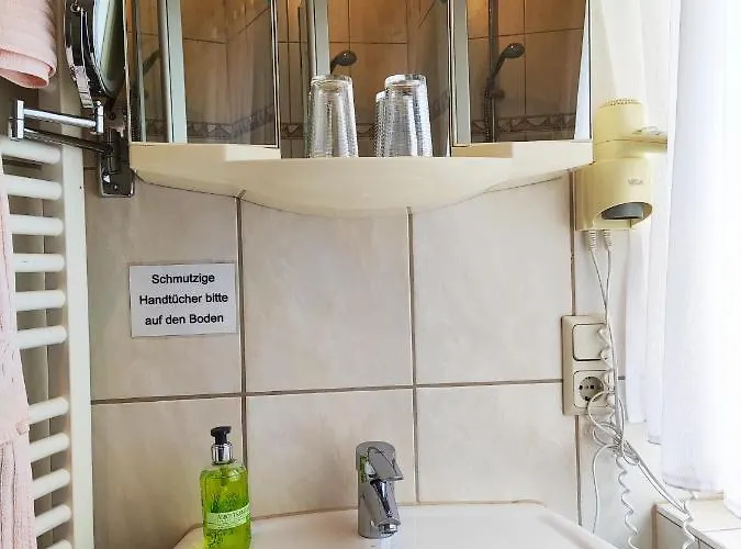 Moselperle Restaurant Трабен-Трарбах