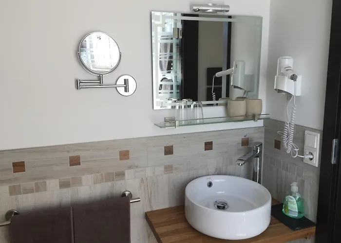 Moselperle Restaurant 3* Трабен-Трарбах