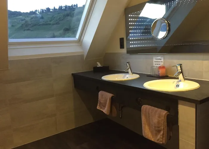 Moselperle Restaurant Гостевой дом Трабен-Трарбах