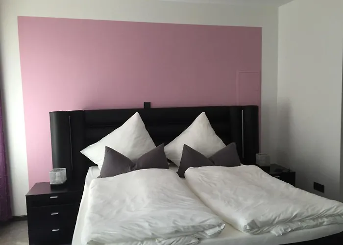 Moselperle Restaurant 3* Трабен-Трарбах