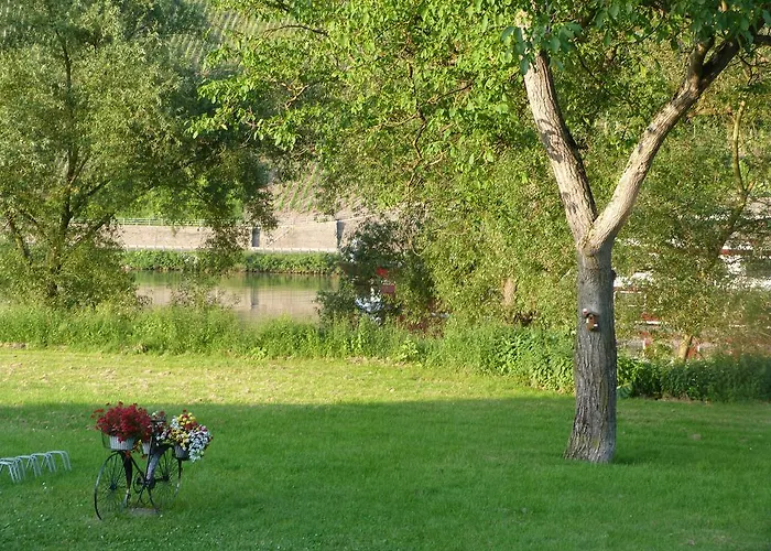 Moselperle Restaurant 3* Трабен-Трарбах